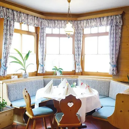 Hotel Jauk-hartner 2*