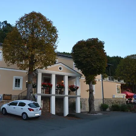 Hotell Jauk-hartner 2*