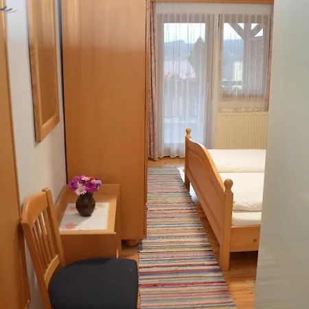 Jauk-hartner Hotell 2*