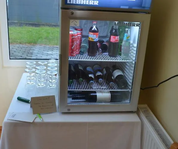 Jauk-hartner فندق 2*